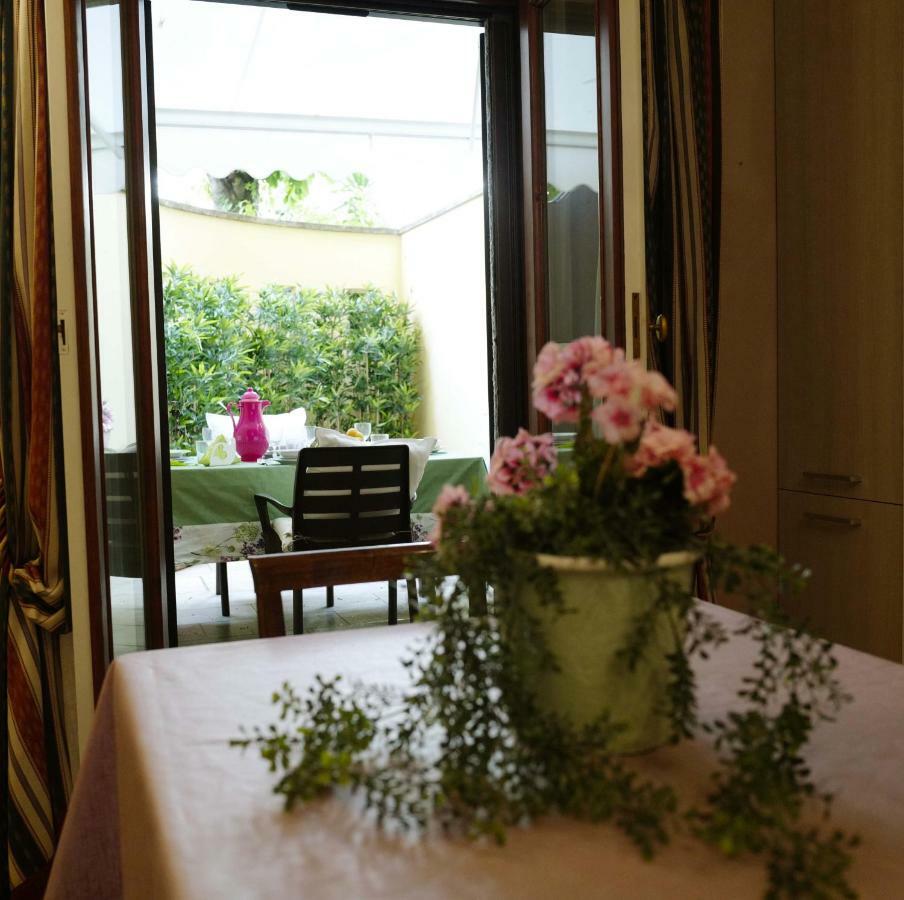 Sweet Central Appartment ซัน เบเนเดตโต เดล ตรอนโต ภายนอก รูปภาพ